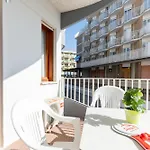 Apollo Apartamento *