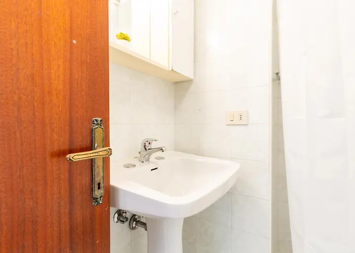 Apollo アパート *